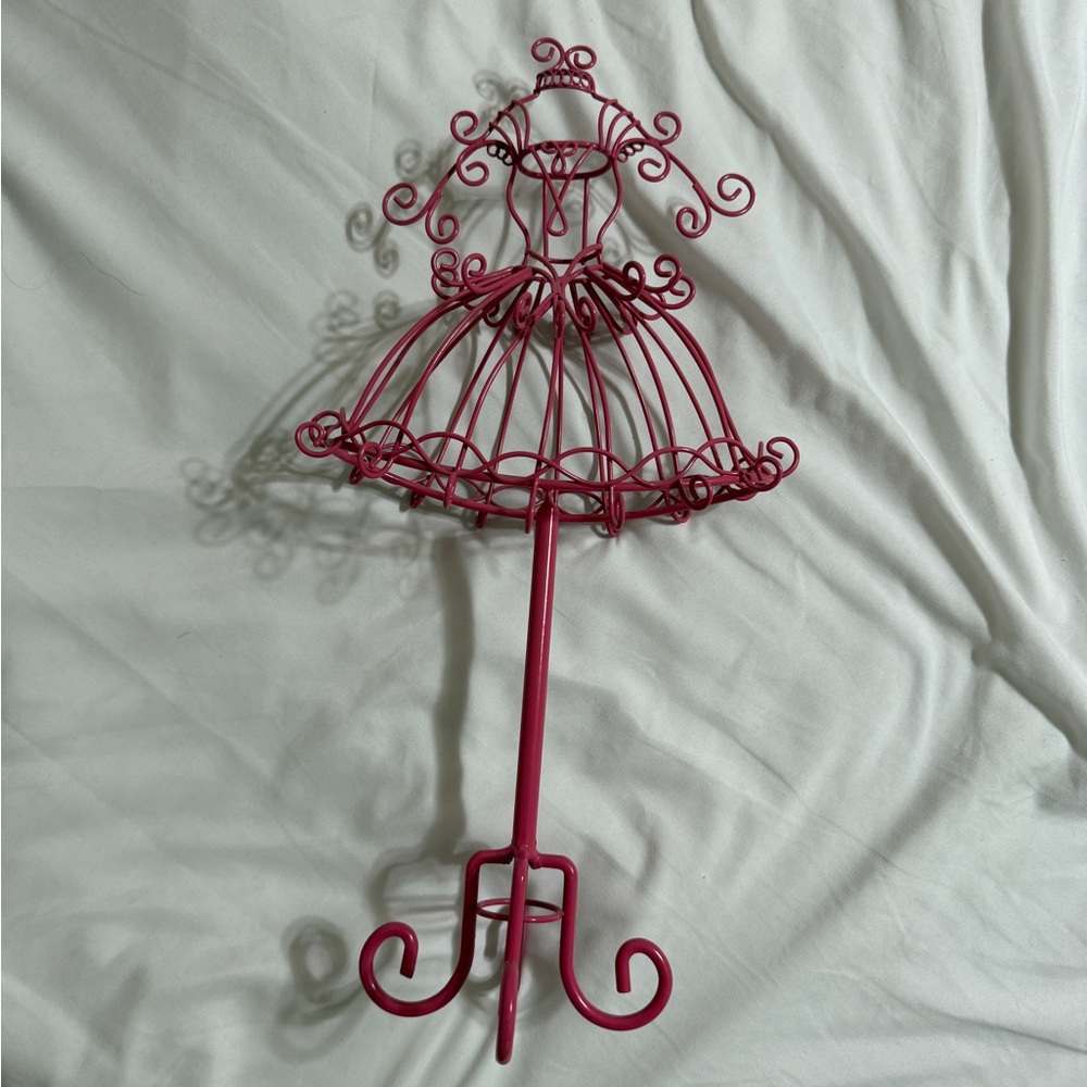 Pink Wire Jewelry holder